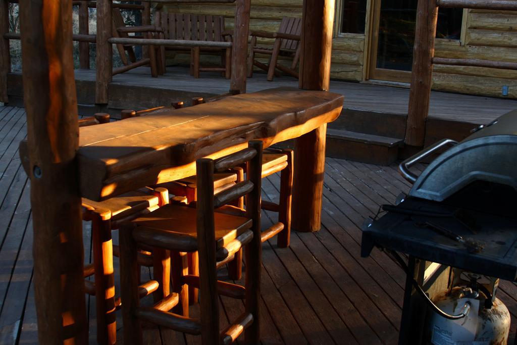 Wise Old Hunter Lodge Anchor Point Kamer foto